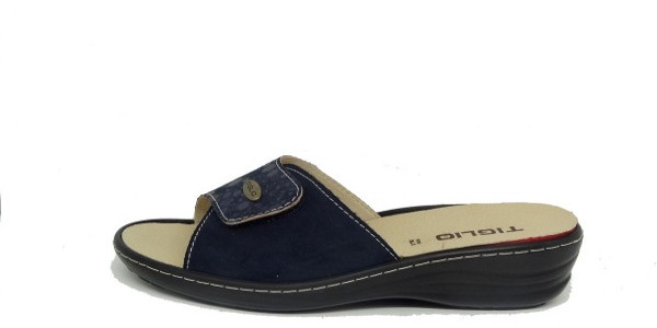 Scarpe Tiglio: Bo.Ra Shoes è rivenditore di ciabatte e scarpe Tiglio